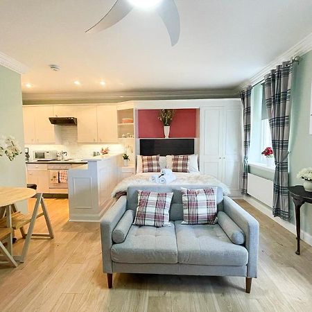 Snug Studio On The Grassmarket, 5Mins From Castle 爱丁堡 外观 照片